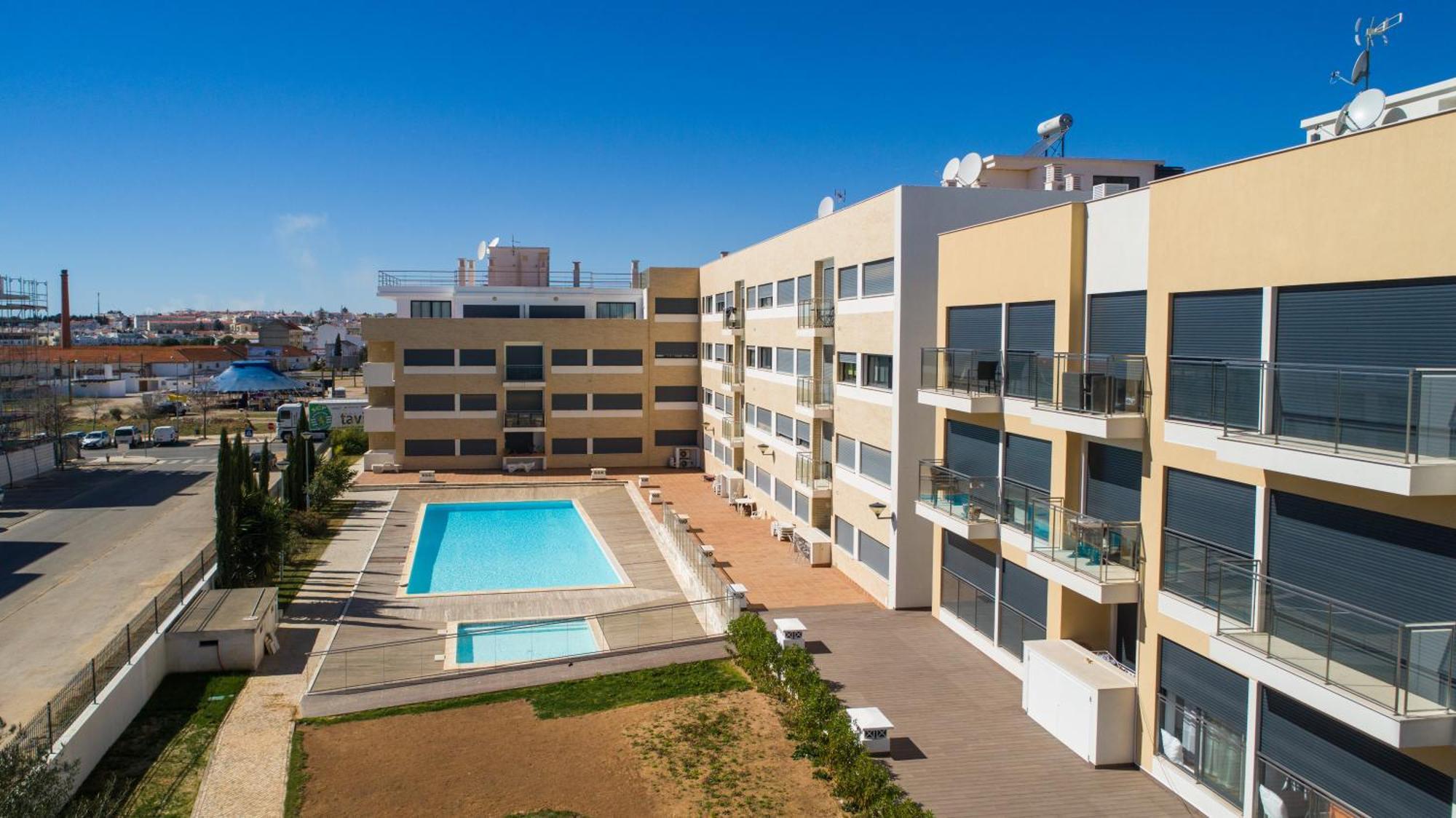 Two Bedroom Stylish Central Tavira Apartment. חדר תמונה